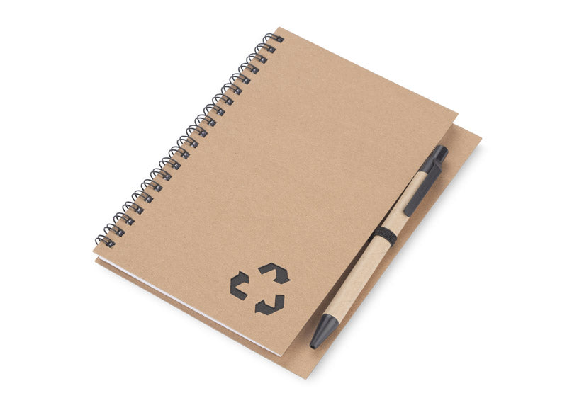 Spiralni eko A5 notes s kartonskim omotom i kemijskom olovkom