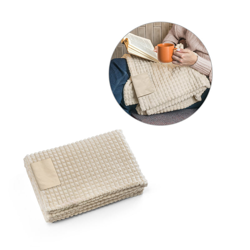 Deka od 100% recikliranog poliestera sa etiketom za personalizaciju