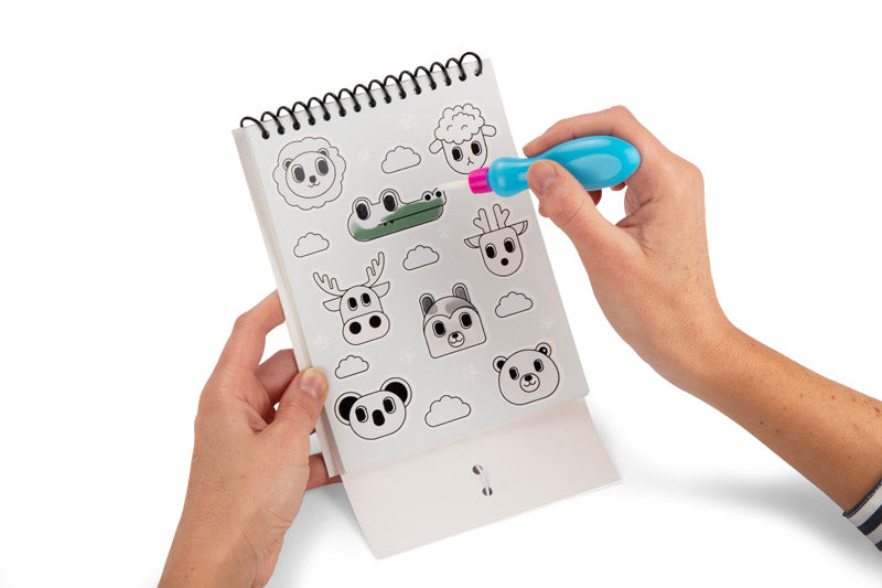 Čarobna vodena dječja bojanka