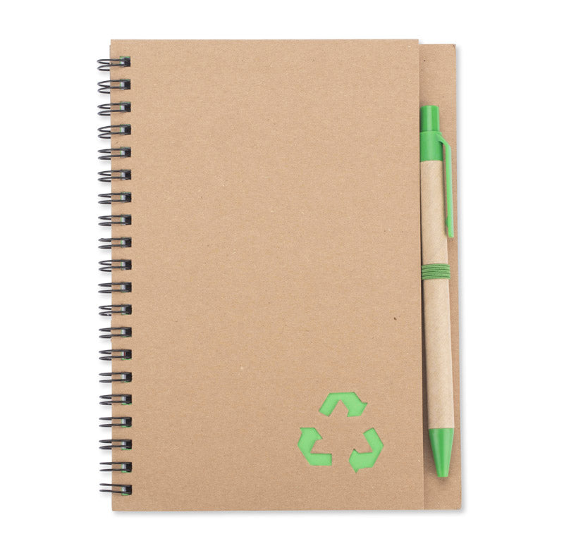 Spiralni eko A5 notes s kartonskim omotom i kemijskom olovkom