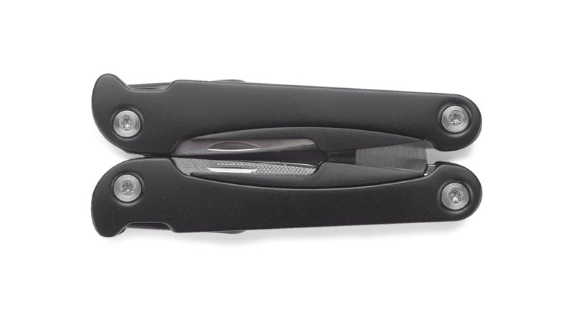 Poklon set sa svjetiljkom, višenamjenskim alatom i kompasom