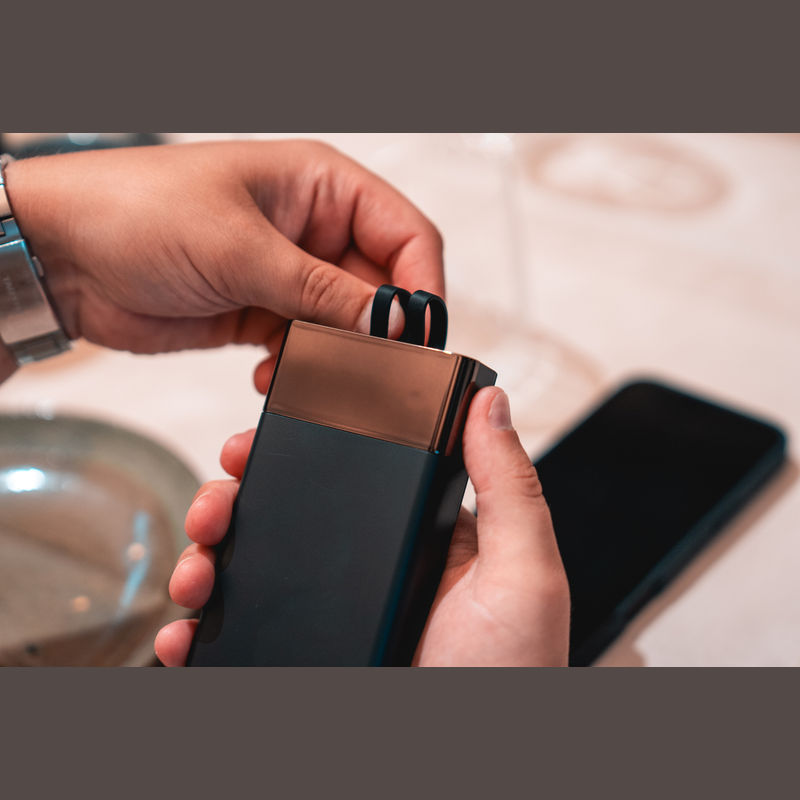 MoLu prijenosna baterija Marbella 20,000 mAh