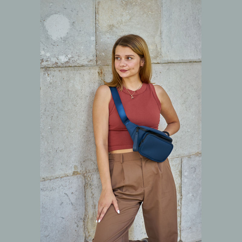 Promotivna torbica oko struka Port Grimaud (MoLu) od 400D najlona, plave boje | Promo pokloni