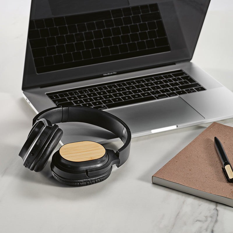 Bežične slušalice s bambus detaljima