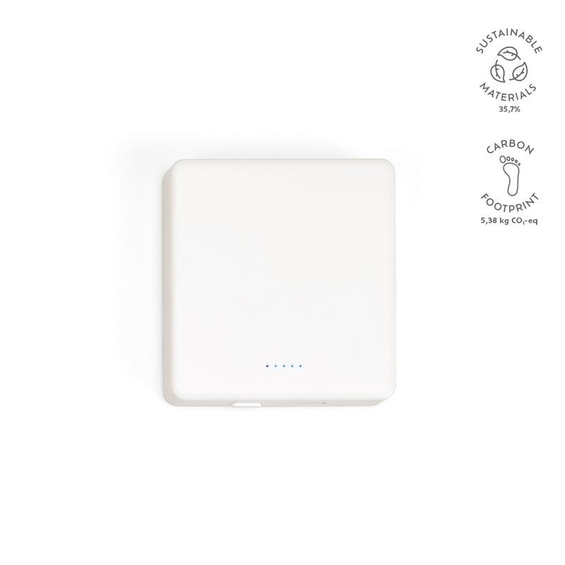 Promotivni magnetni bežični powerbank od reciklirane plastike 5000 mAh, bijela boja | Poslovni pokloni