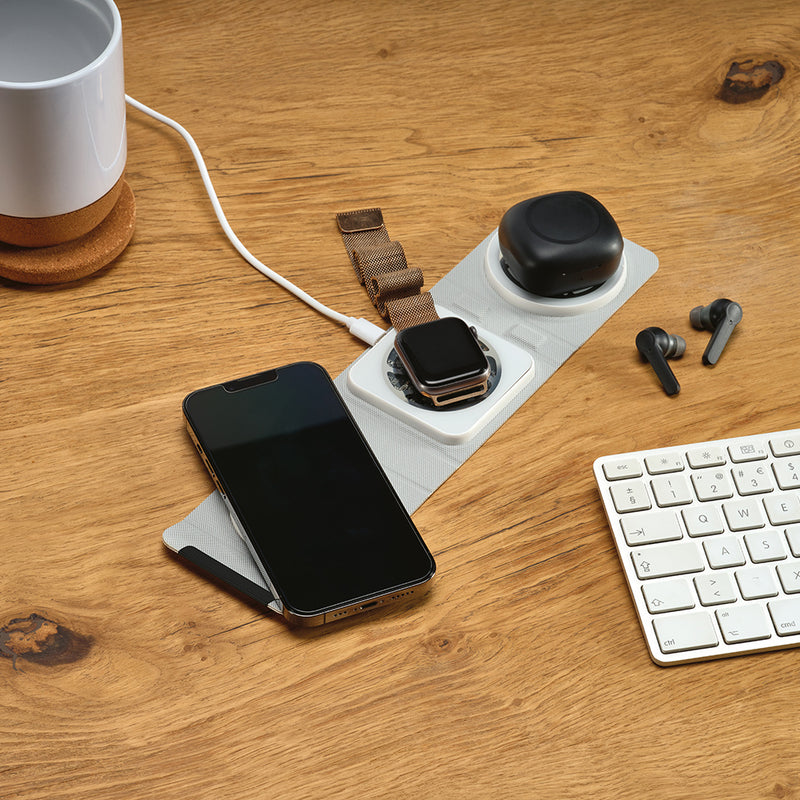 Prijenosni bežični punjač izrađen od reciklirane plastike