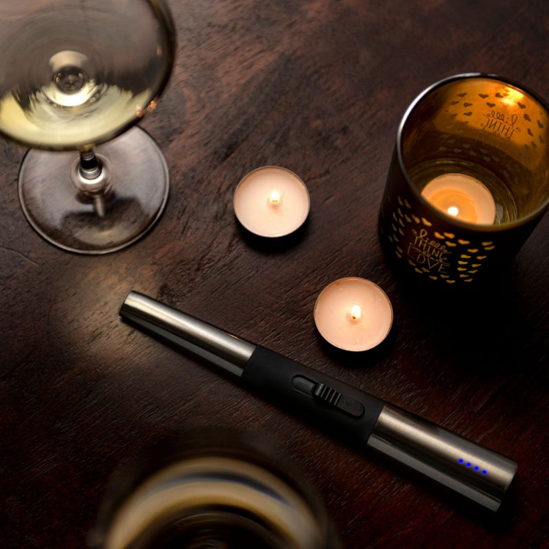 Praktični i ekološki dizajnerski upaljač