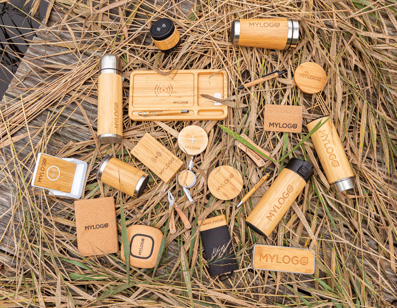 Izdržljiv i snažan multialat s 13 funkcija od drveta