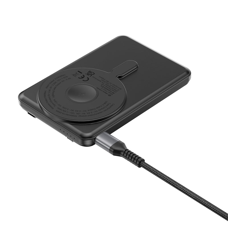 Višenamjenski powerbank 5000 mAh s brzim i bežičnim punjenjem