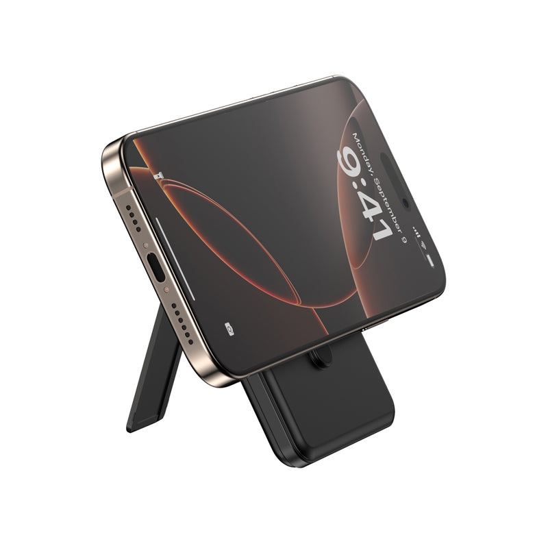 Višenamjenski powerbank 5000 mAh s brzim i bežičnim punjenjem