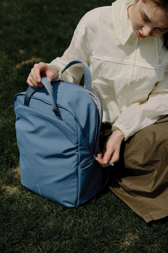 Pametni ruksak s duo zatvaračem