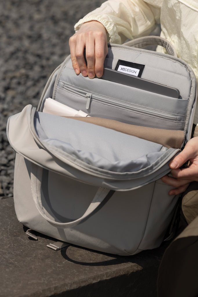 Pametni ruksak s duo zatvaračem