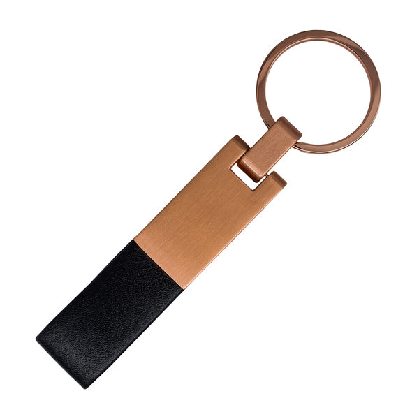 Metalni rose gold privjesak za ključeve s crnom eko kožom