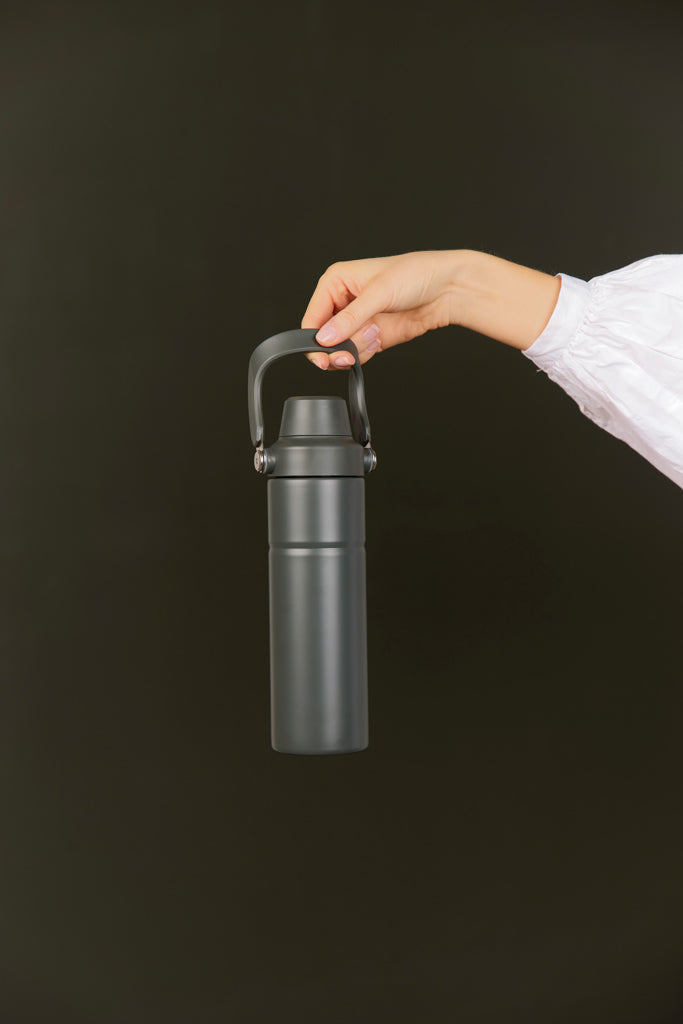 Boca s dvostrukom vakuumskom izolacijom od recikliranog nehrđajućeg čelika, 600ml