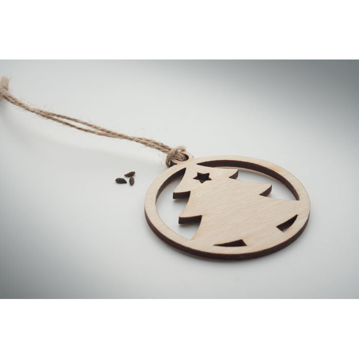 Drvena božićna dekoracija u obliku drvca sa sjemenom smreke