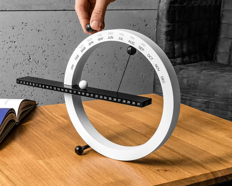 Luksuzni magnetni beskonačni kalendar