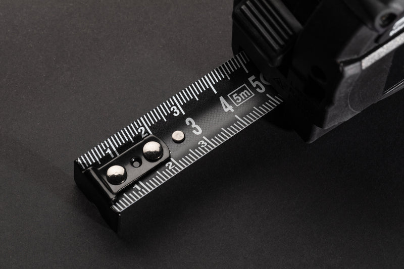 Luksuzna 5m mjerna traka s laserskim mjerenjem do 30 metara GearX