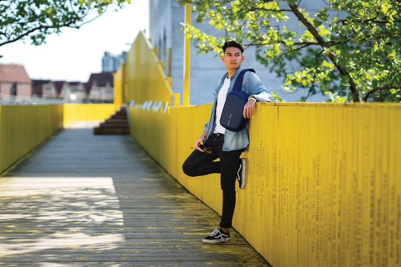 Dizajnerski ruksak za jedno rame sa sustavom zaštita od krađe Sling