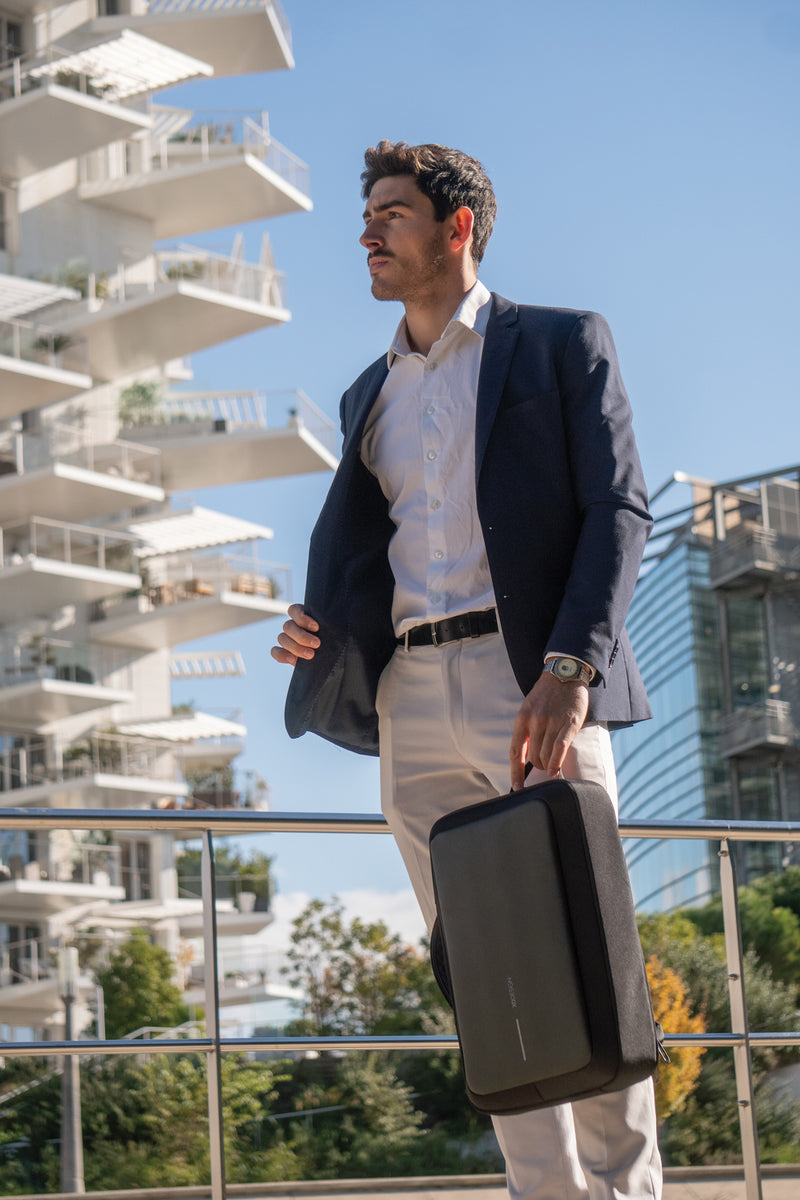 Poslovna torba sa sustavom zaštita protiv krađe Bizz 2.0