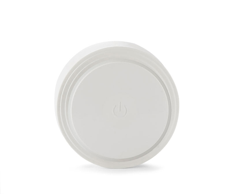 NOTTO je izuzetno praktičan za svakoga! Kombinacija je punjača i noćne lampe.