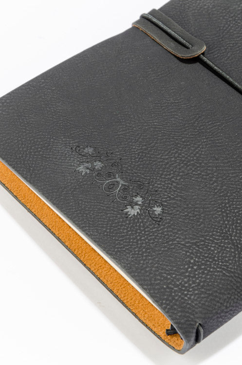 Poslovni pokloni | Promo pokloni | Promotivni notes retro A5, za utiskivanje / suhi žig logotipa, crne boje