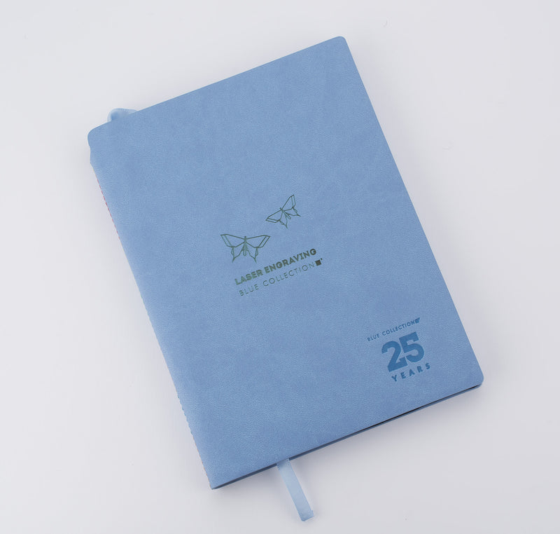 Promotivni notes A5 sa šareno obrubljenim hrbatom, svijetloplave boje, za tisak loga | Poslovni pokloni