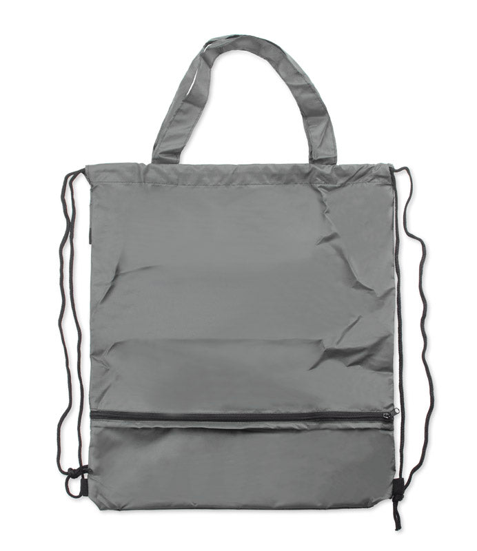 RAINY torba na vezicu i kišobran izrađena je od RPET poliestera, što je čini ekološki prihvatljivijom. Unutrašnjost torbe je jednokomorna.