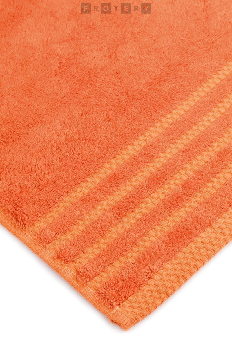 Promotivni luksuzni ručnik Bamboo 530 g/m2, narančaste boje, za strojni končani vez ili štik loga | Poslovni pokloni