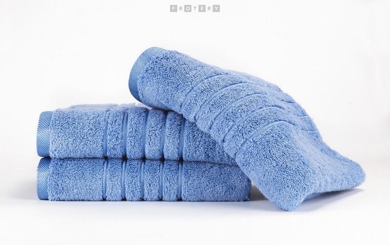 Promotivni luksuzni ručnik Brilliant 600g/m2, svjetlo plave boje