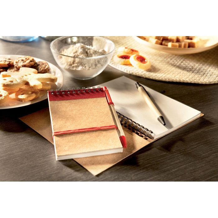 Eko A6 notes i olovka od recikliranog papira | Poslovni pokloni | Eko pokloni | Promo pokloni