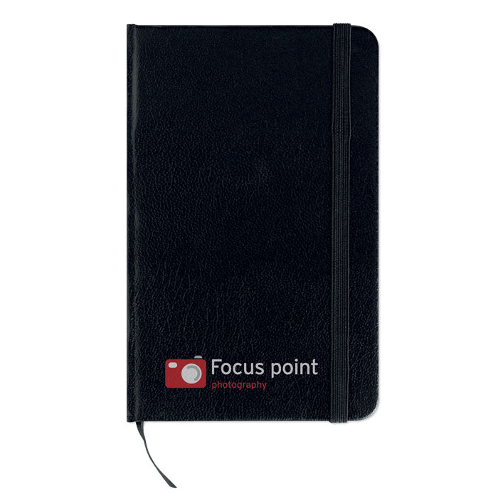 Promotivni notes A5 formata s listovima s kvadratima, crne boje, s tiskom loga | Poslovni pokloni