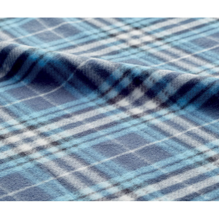 Eko putna deka od recikliranog PET materijala s kvadratnim uzorkom