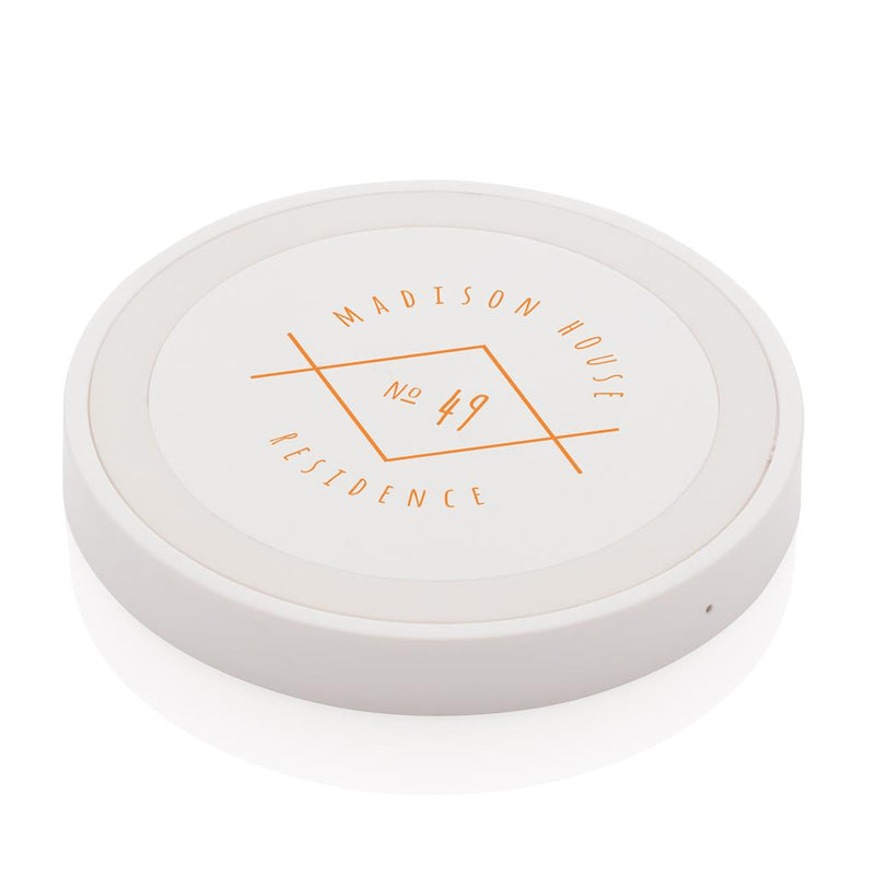 Promotivni okrugli 5W podložak za punjenje s tiskom logotipa, bijele boje | Poslovni pokloni | Promo pokloni