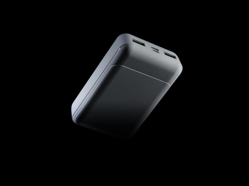 10.000 mAh rezervna baterija / powerbank od reciklirane plastike