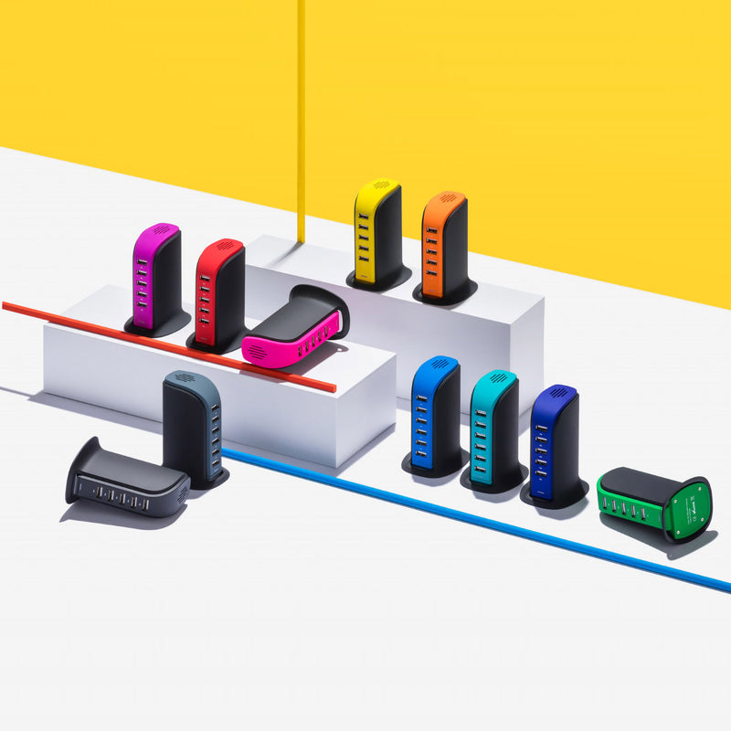 Reklamna stolna stanica za punjenje s 5 USB ulaza, tirkizne boje | Poslovni pokloni